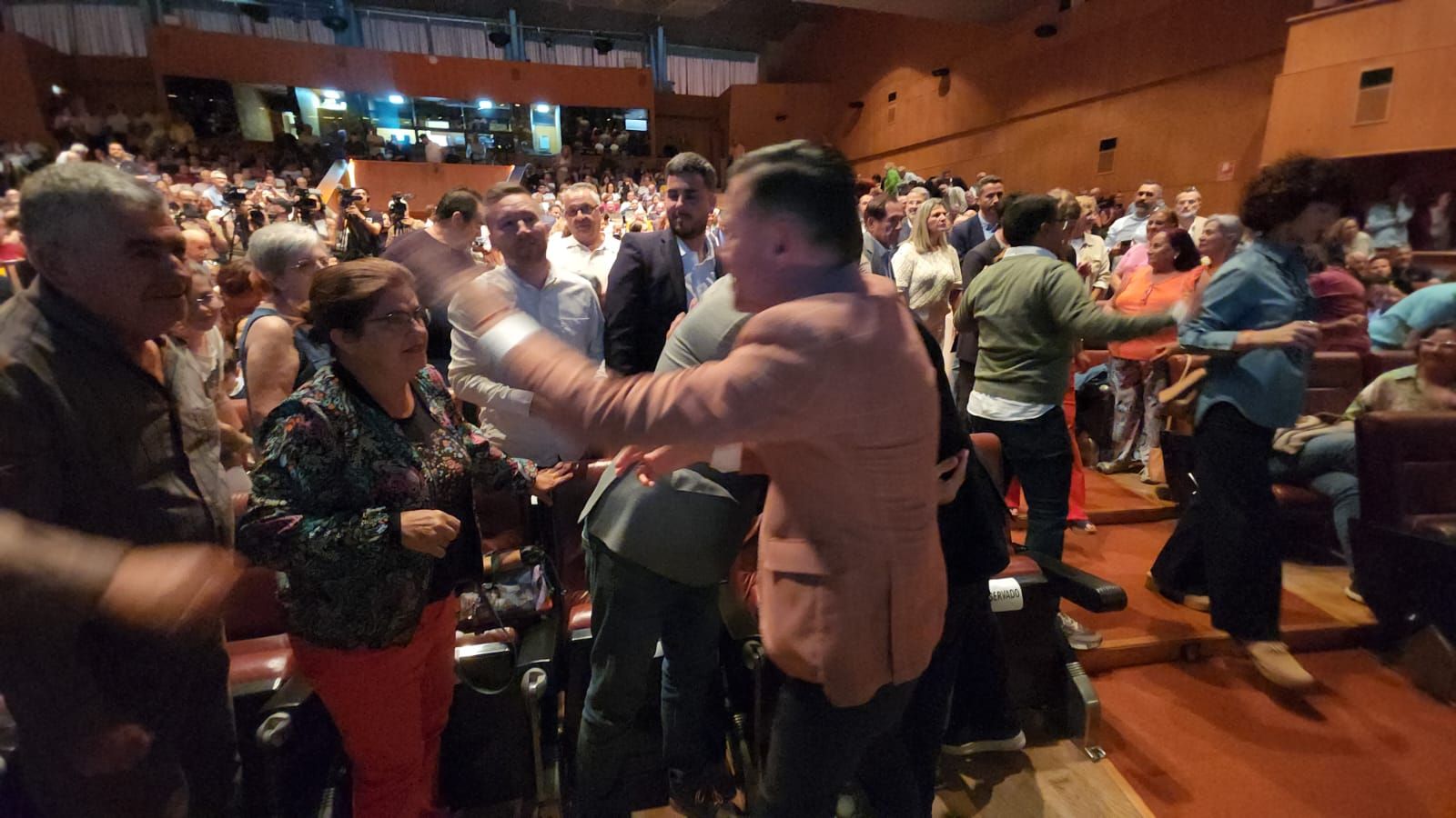 Así fue la presentación del nuevo partido político