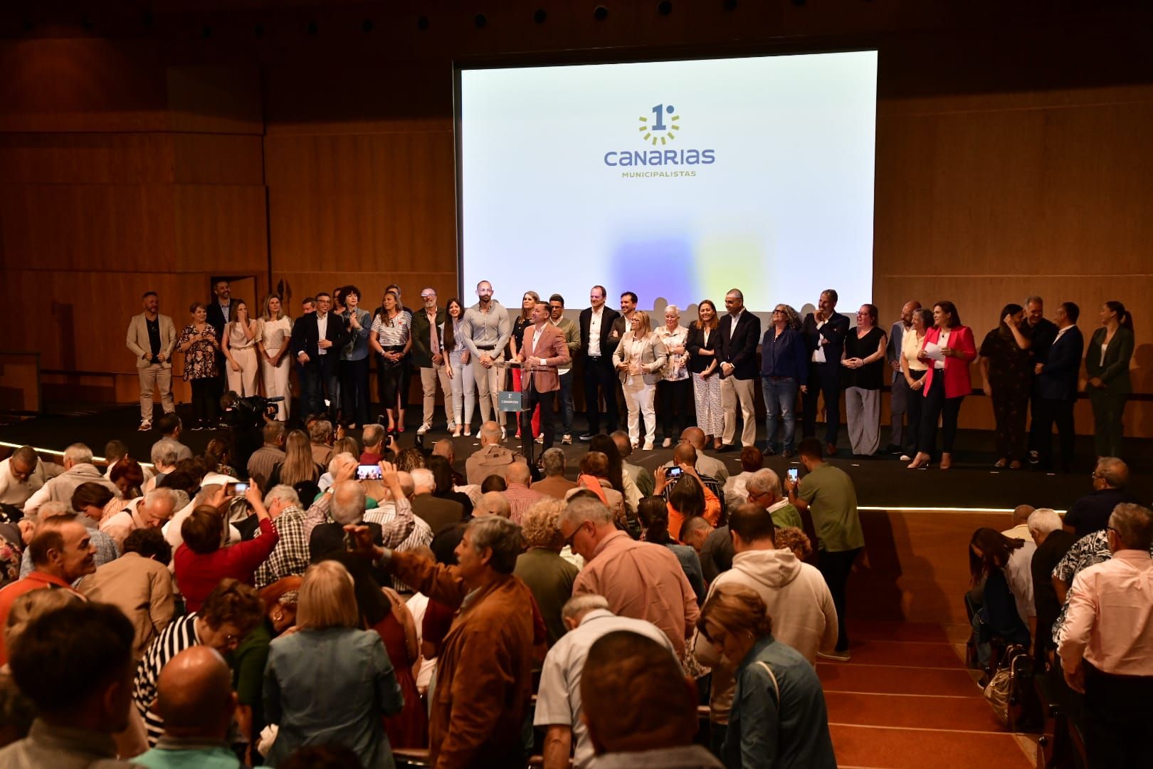 Así fue la presentación del nuevo partido político