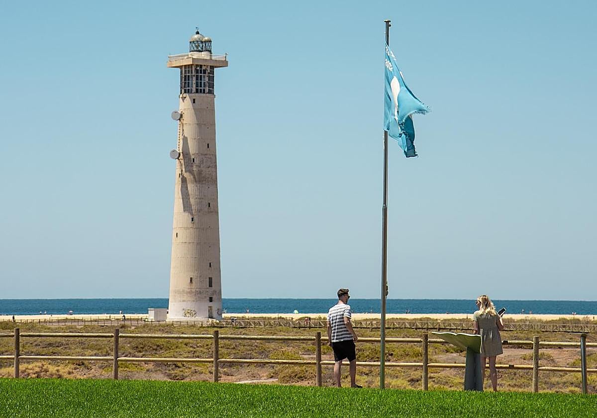 Bandera azul de la playa de El Matorral, en Jandía.