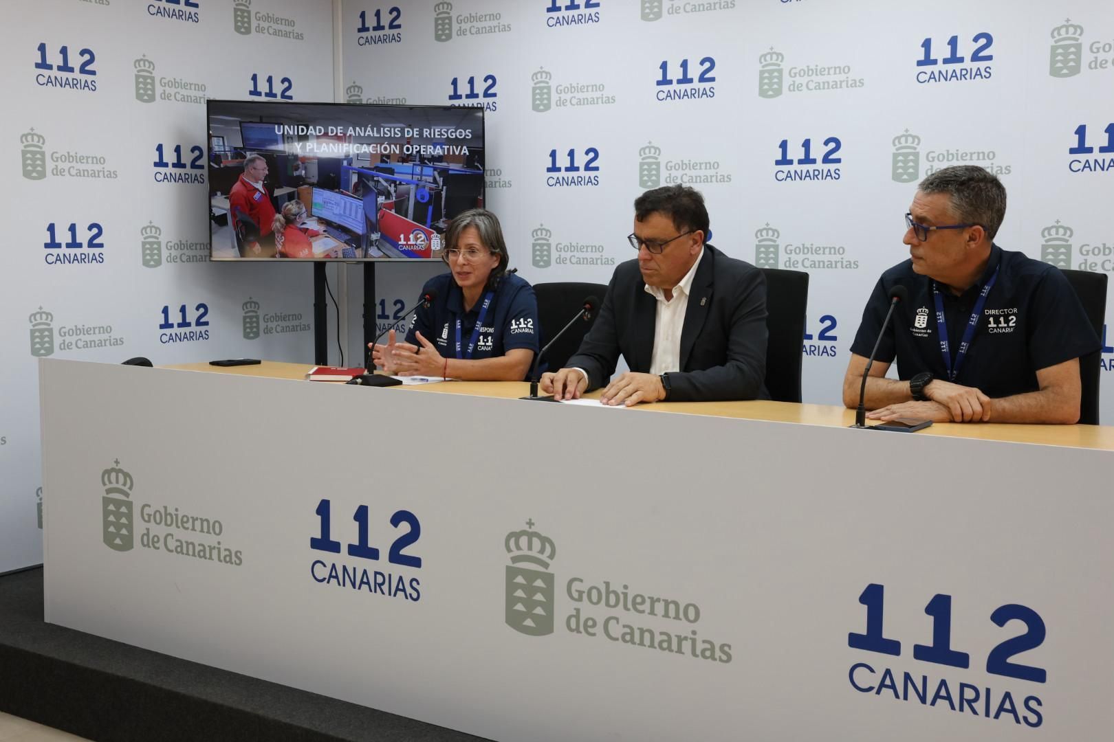 De izquierda a derecha, Vicky Palma, Manuel Miranda y Moisés Sánchez.