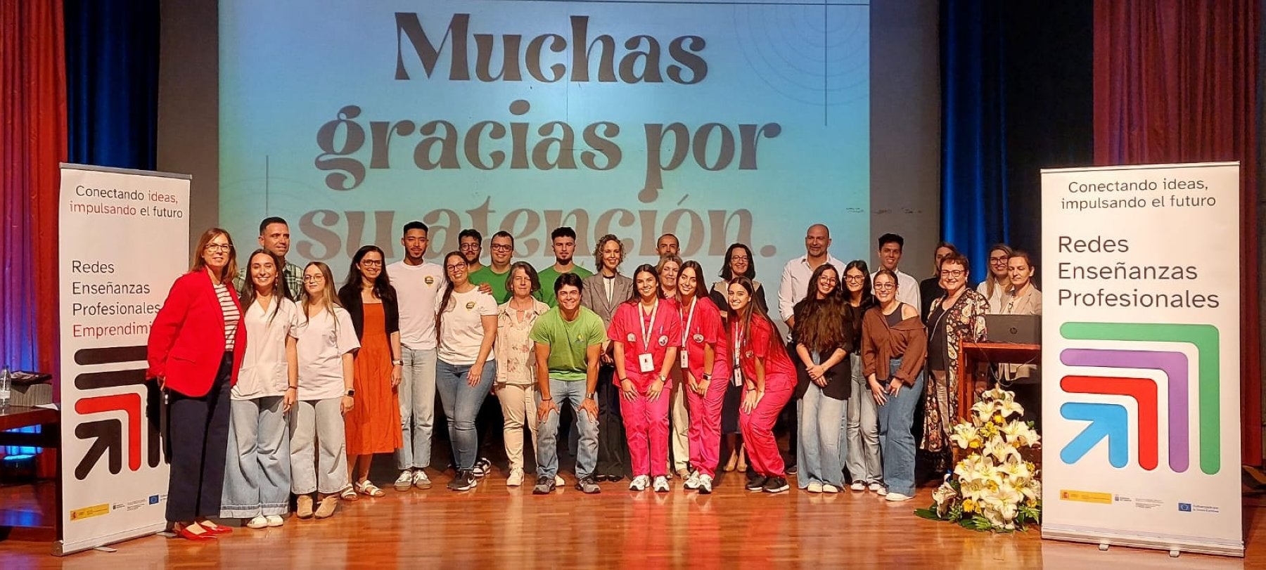 Alumnado premiado en los premios de emprendimiento.