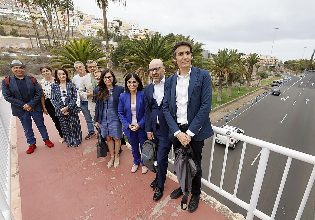 Imagen principal - Distintos momentos de la visita del jurado al Guniguada.