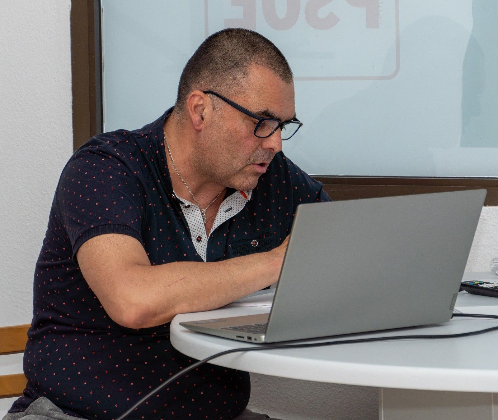 Héctor León participó ayer en la asamblea local del PSOE de Telde.