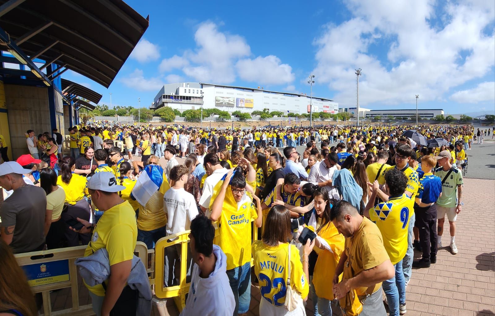 Concierto de Quevedo: las mejores imágenes del concierto en Gran Canaria