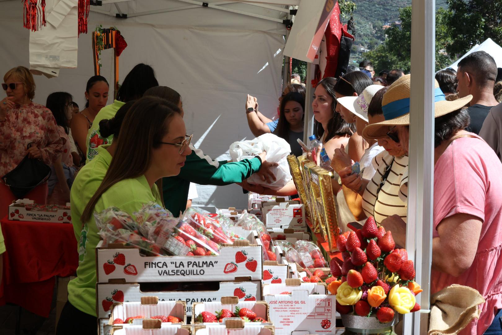 La nueva Feria del sabor triunfa en Valsequillo