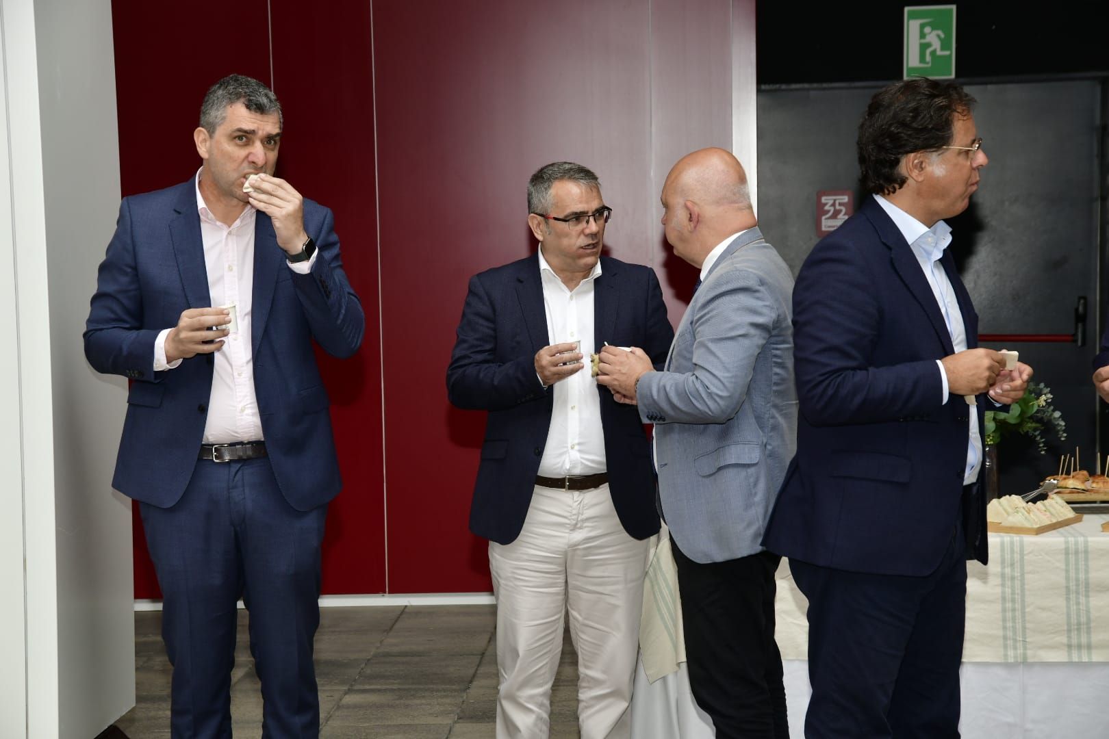 Imágenes del foro CANARIAS7 &#039;Conversaciones con el consejero Pablo Rodríguez&#039;