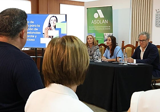 Acto hecho en el Cabildo.