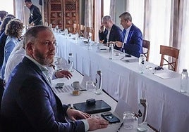 Clavijo pide a Bruselas «una estrategia europea» para la atención de los menores no acompañados