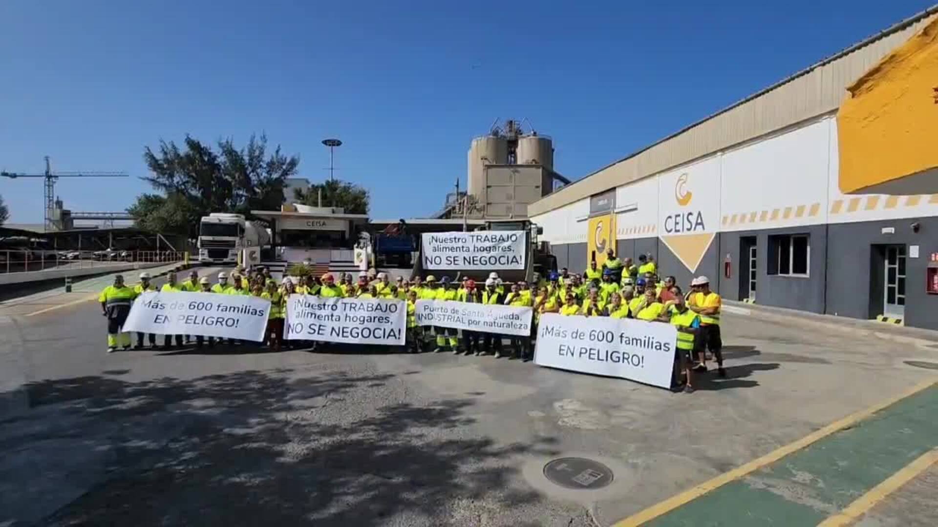 Los trabajadores de Ceisa iban a darle esta bienvenida a Puertos Canarios