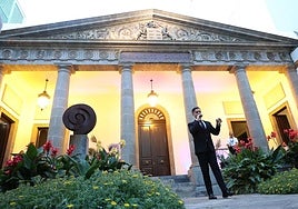 El tenor Besay Pérez, en el acto con motivo del Día de Canarias celebrado esta semana.