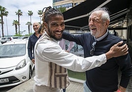 Andrew Albicy repite corona en el Premio CANARIAS7-Pepe Moriana