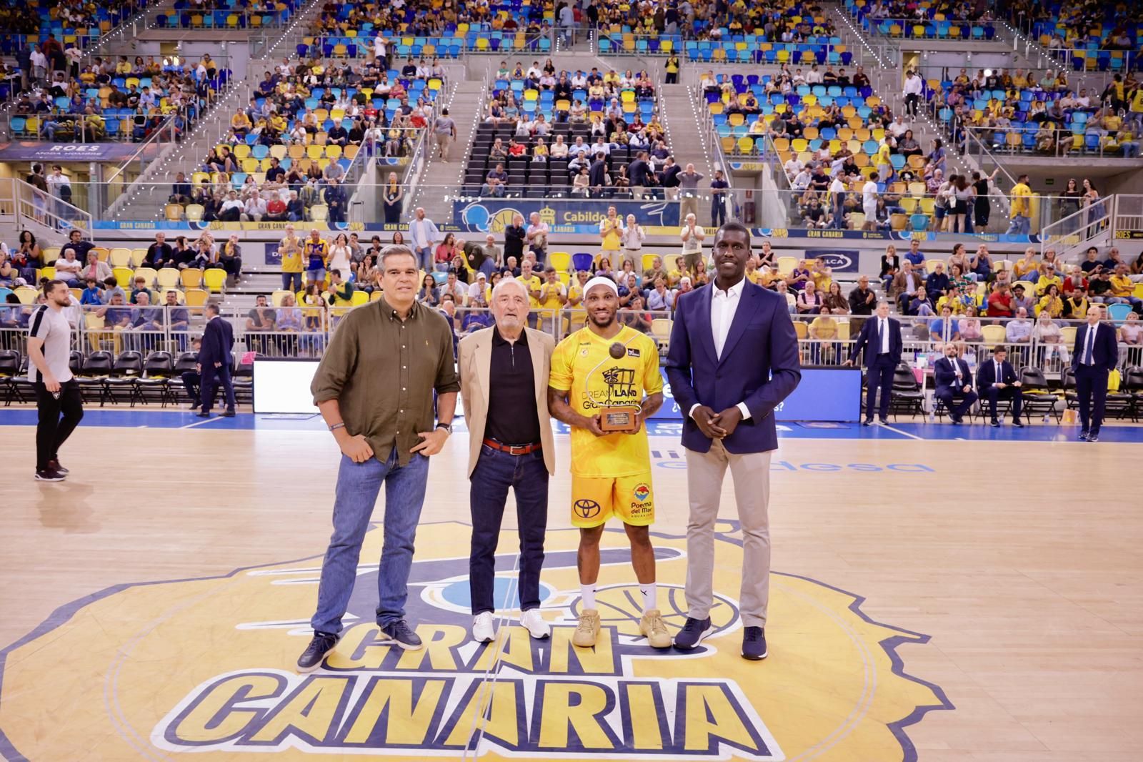 Albicy recibe su segundo Premio CANARIAS7-Pepe Moriana