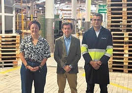 Ida Vega, directora de Marketing, Trade y Comunicación, Gonzalo Medina director General y Sergio Herrera director Industrial.