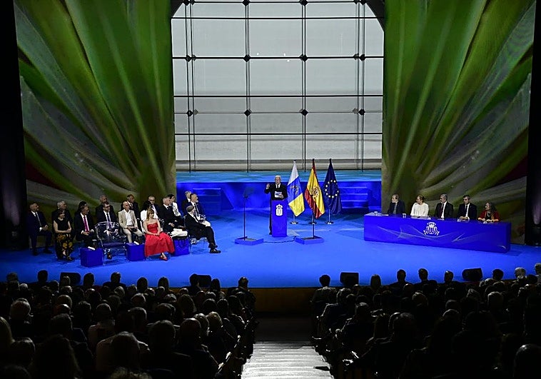 Imagen del acto institucional del Día de Canarias celebrado en el Auditorio Alfredo Kraus de la capital grancanaria.