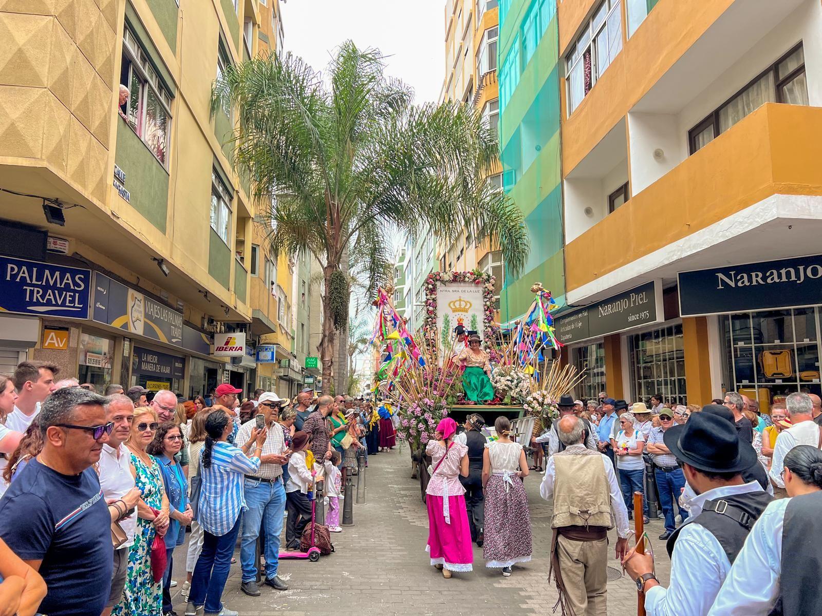 El Paseo Romero llena de tradición el itsmo
