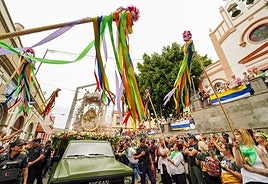 La Virgen del Pino durante su Bajada a la Catedral el pasado sábado.