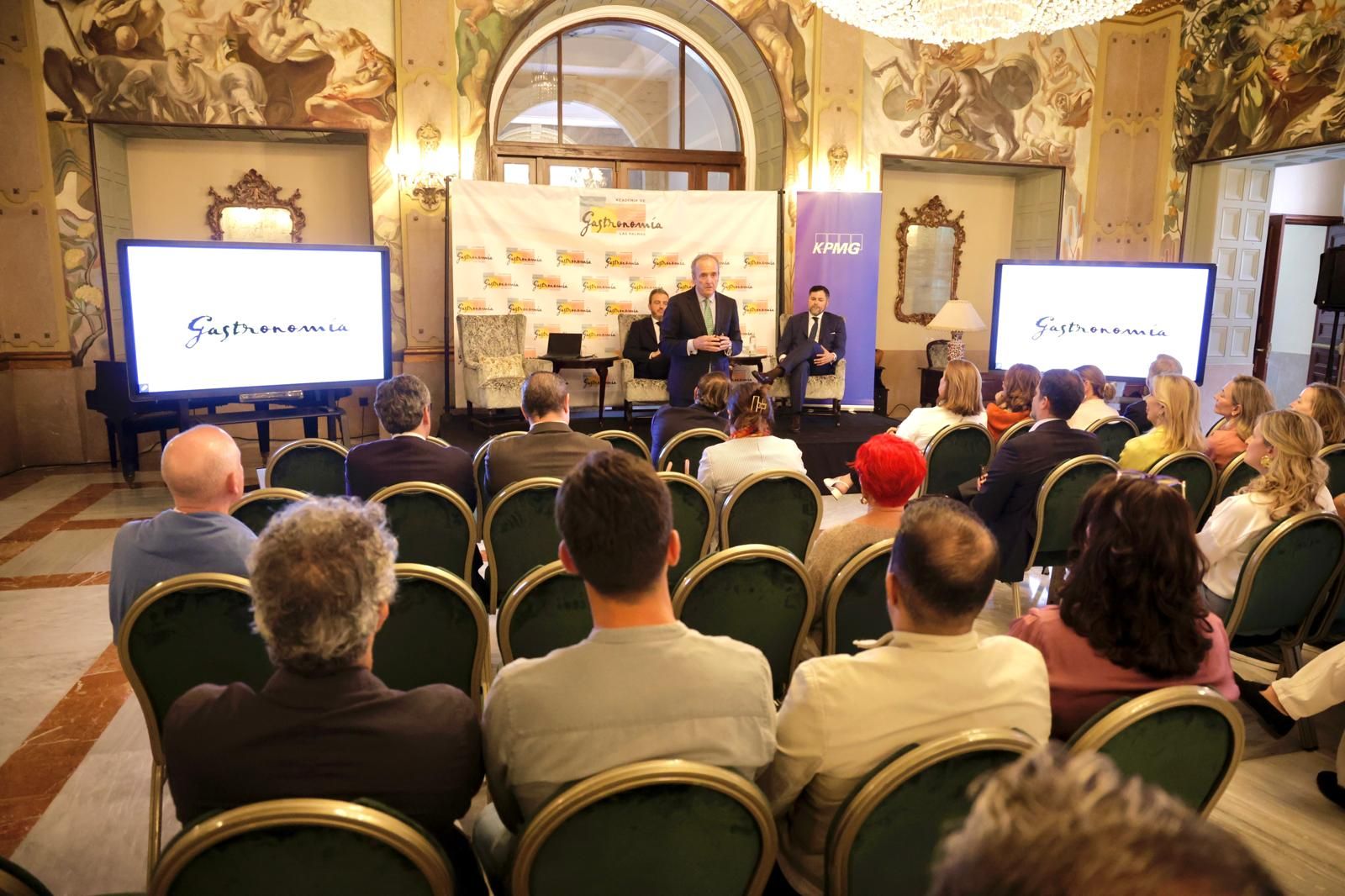 La academia de Gastronomía presenta auditoría de KPMG