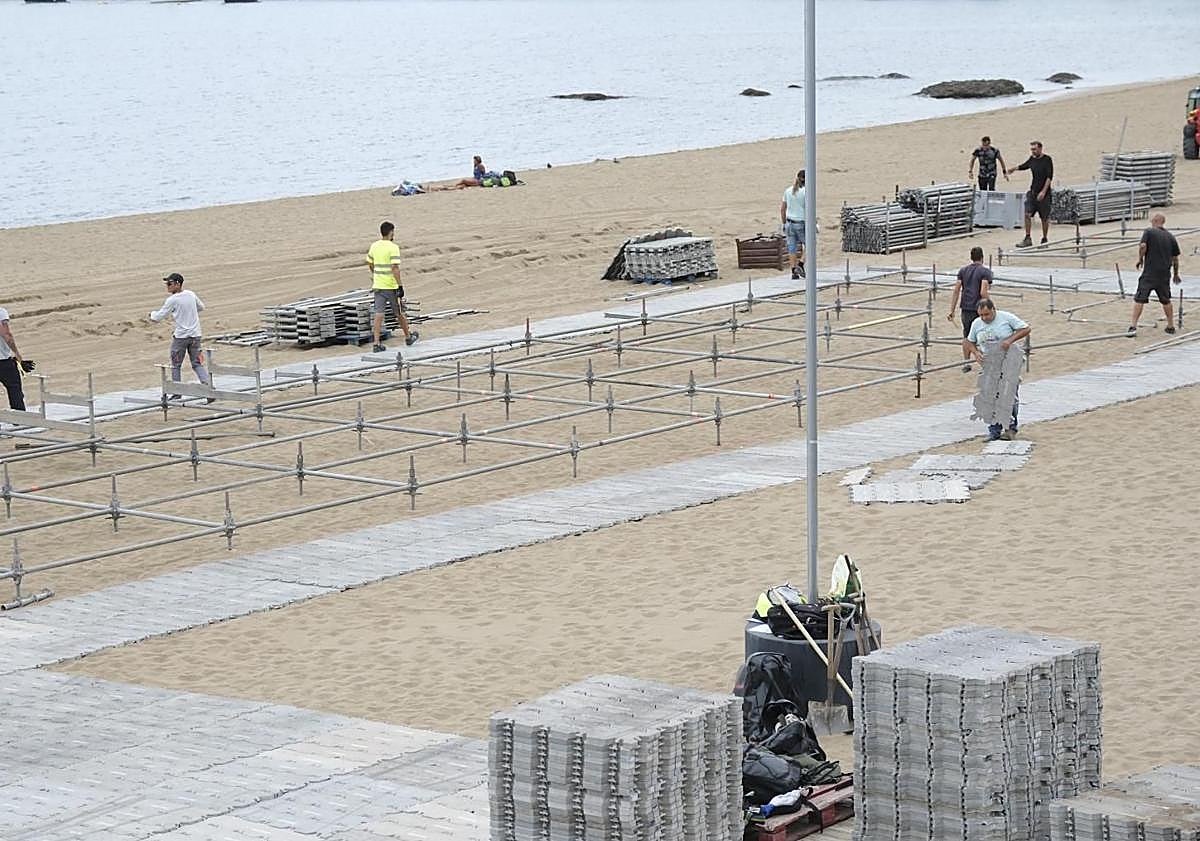 Imagen principal - Trabajos en el arenal capitalino.