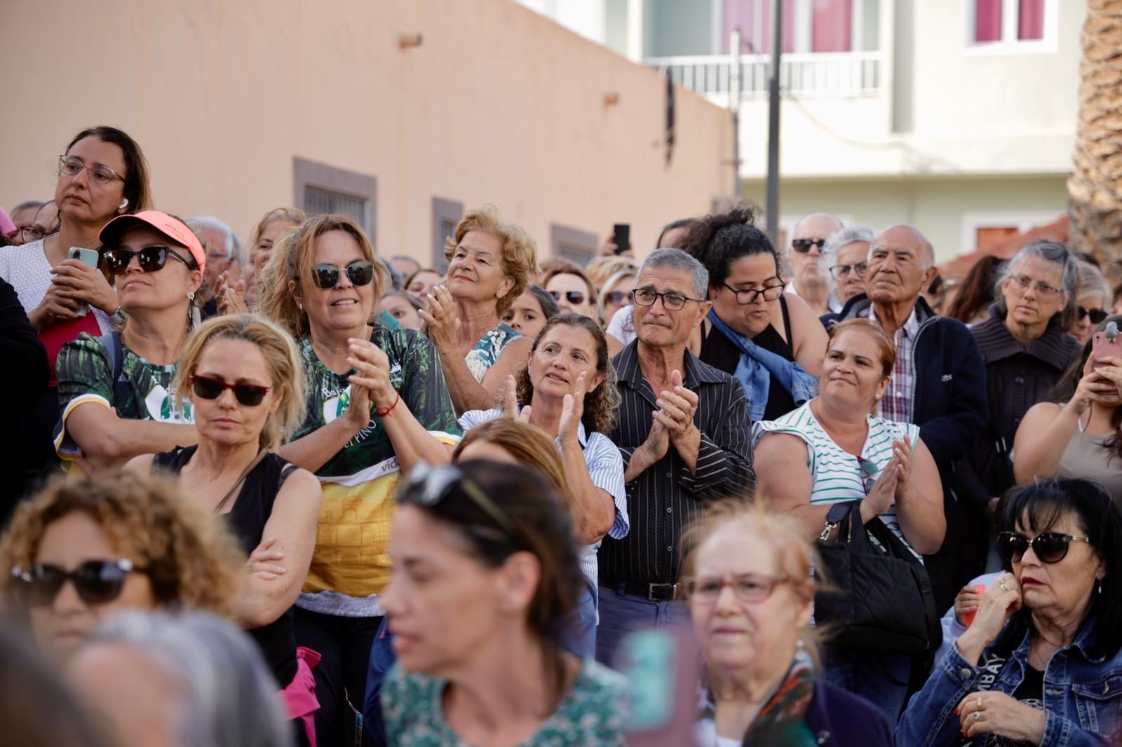 La Virgen del Pino sale a la plaza de San Rafael