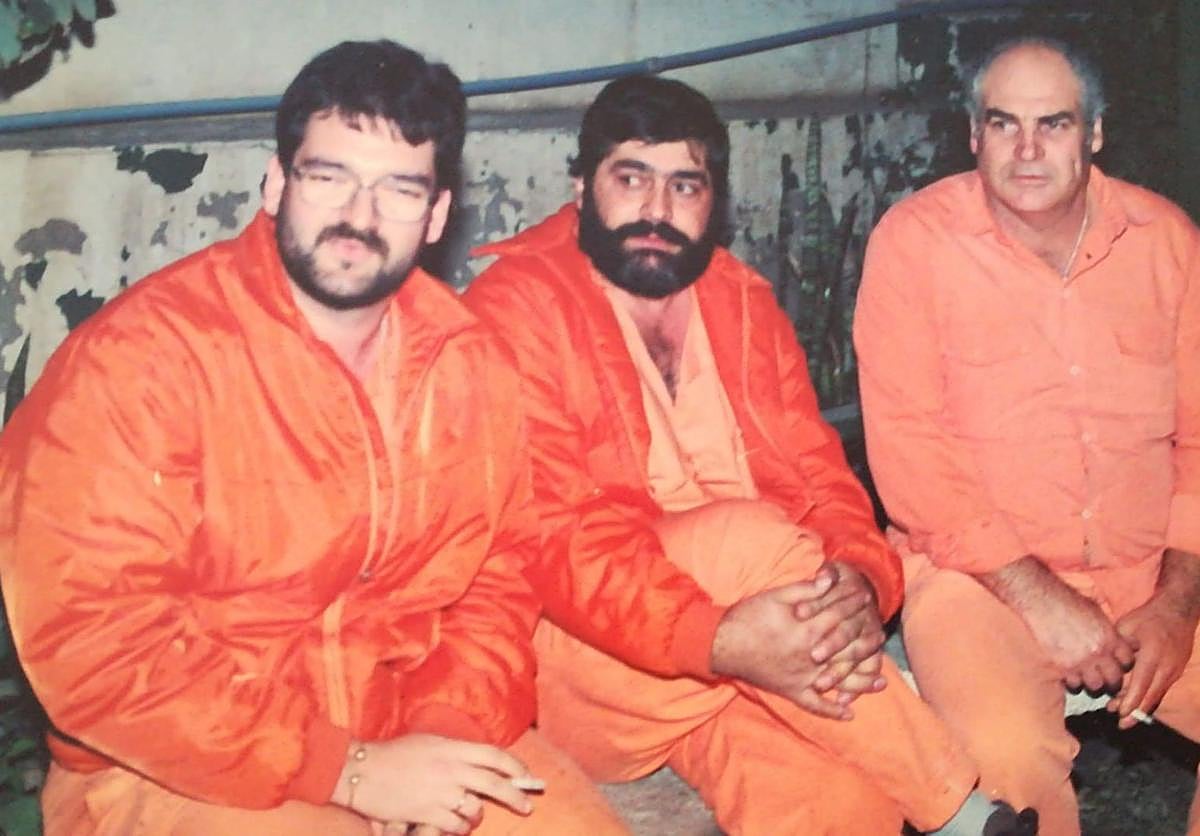 Imagen principal - El servicio de Limpieza celebra sus cuatro décadas sintiéndose «olvidados» por Darias