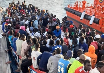 Sánchez atiende la petición de Canarias y mete la inmigración en la Conferencia de Presidentes