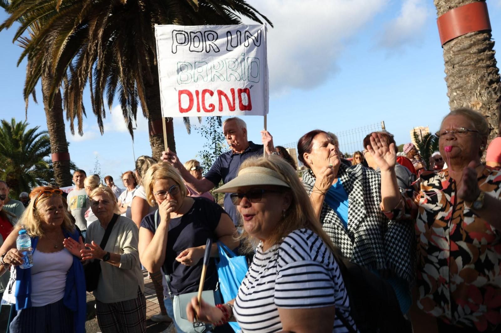 Ciudad Alta protesta por «el abandono» que sufre «desde hace 35 años»