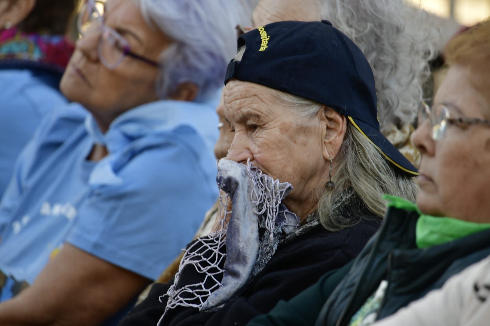 Vecindario despide a la Virgen con música y oración