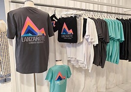 Material promocional en venta.