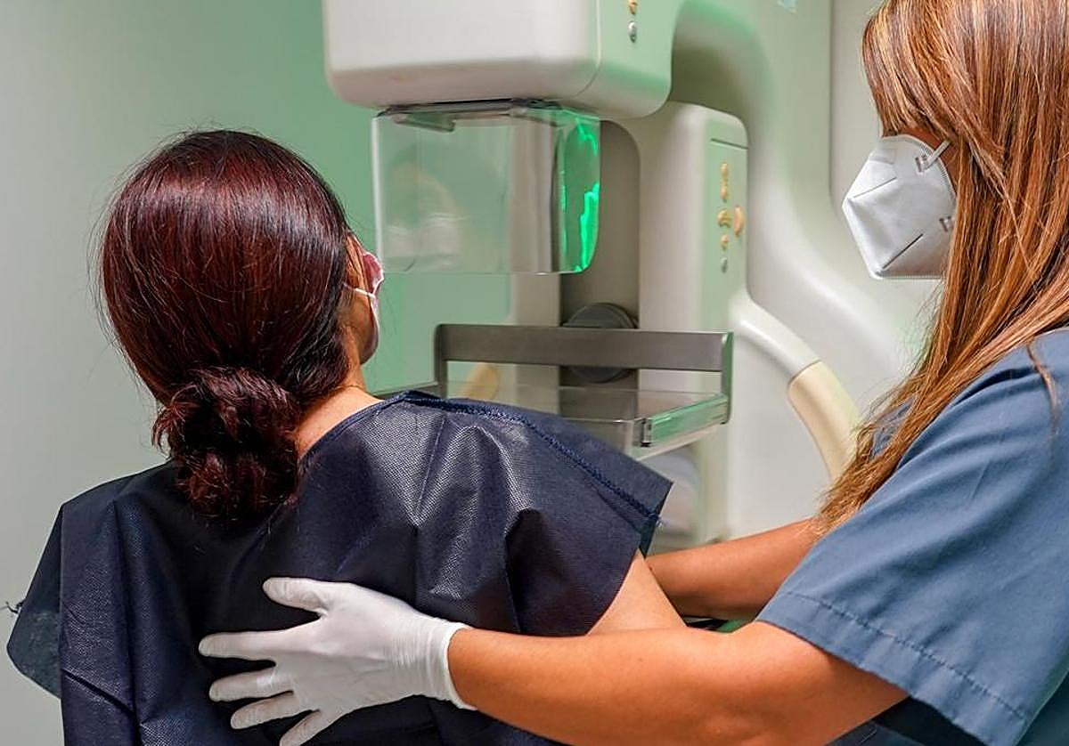 En total, en Antigua atienden cuatro unidades de atención familiar.