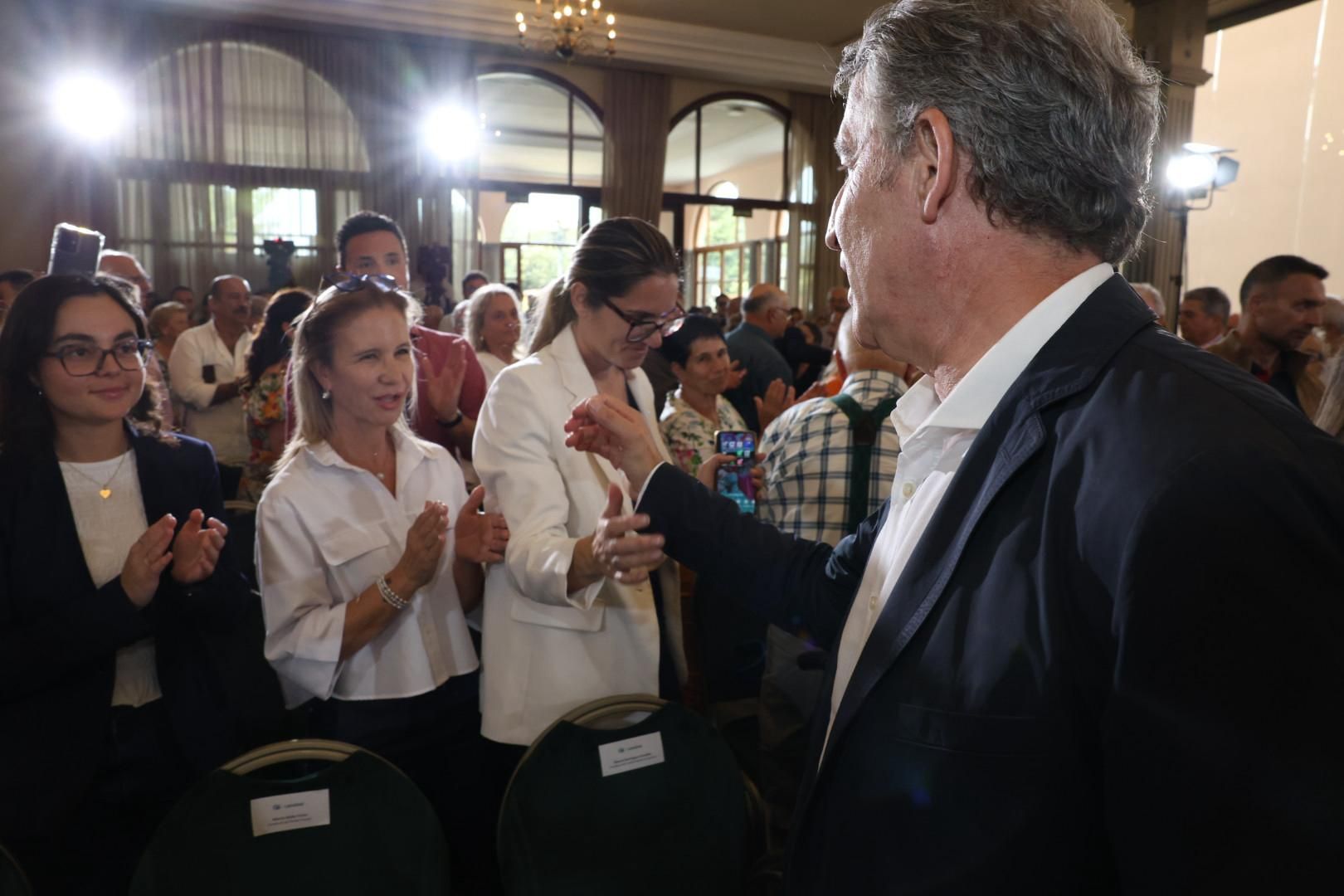 Feijóo atrae masas en el acto del Partido Popular en Las Palmas de Gran Canaria