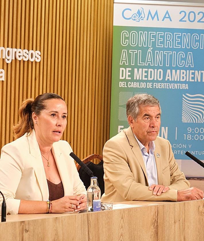 Imagen secundaria 2 - El turista «no dejaría de visitar» Canarias aunque pagara una ecotasa