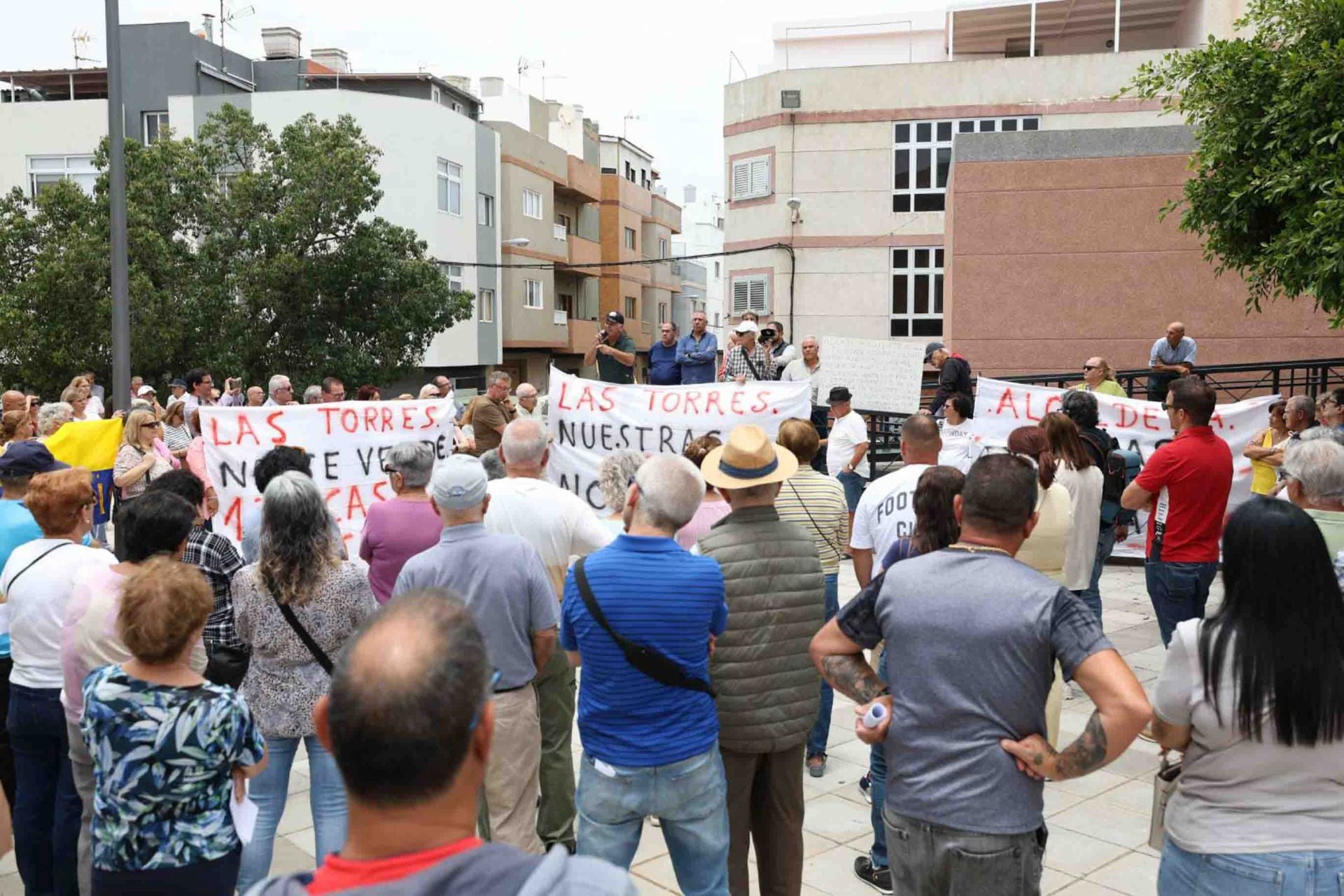 Las protestas de El barrio de Las Torres contra el Plan General, en imágenes