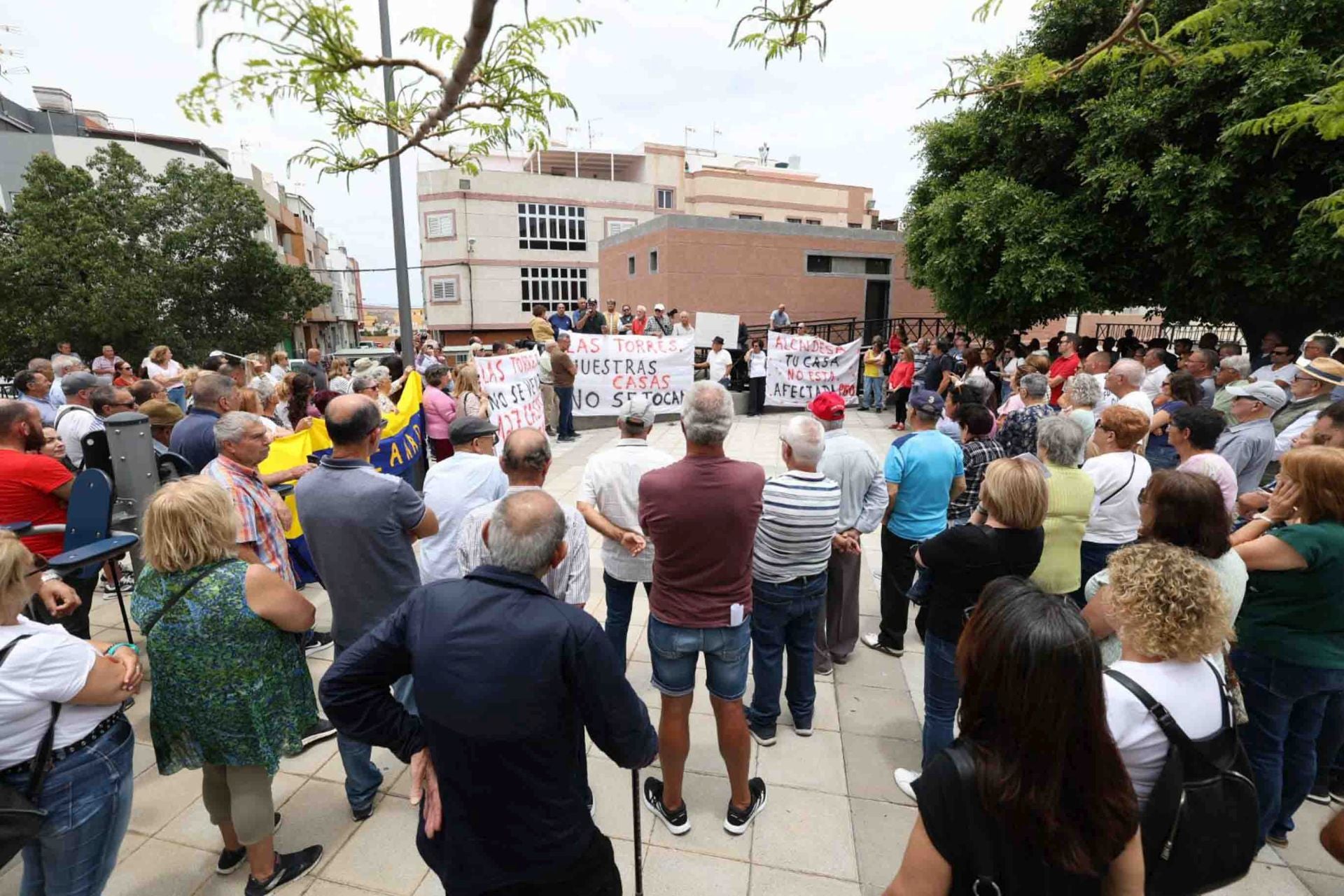 Las protestas de El barrio de Las Torres contra el Plan General, en imágenes