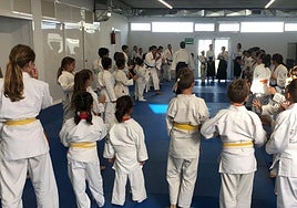 Deportistas en Tías.