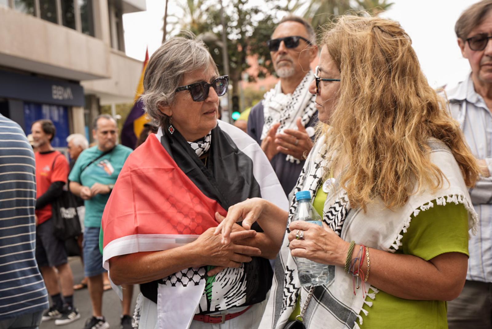 Manifestación antimilitarista en Las Palmas de Gran Canaria