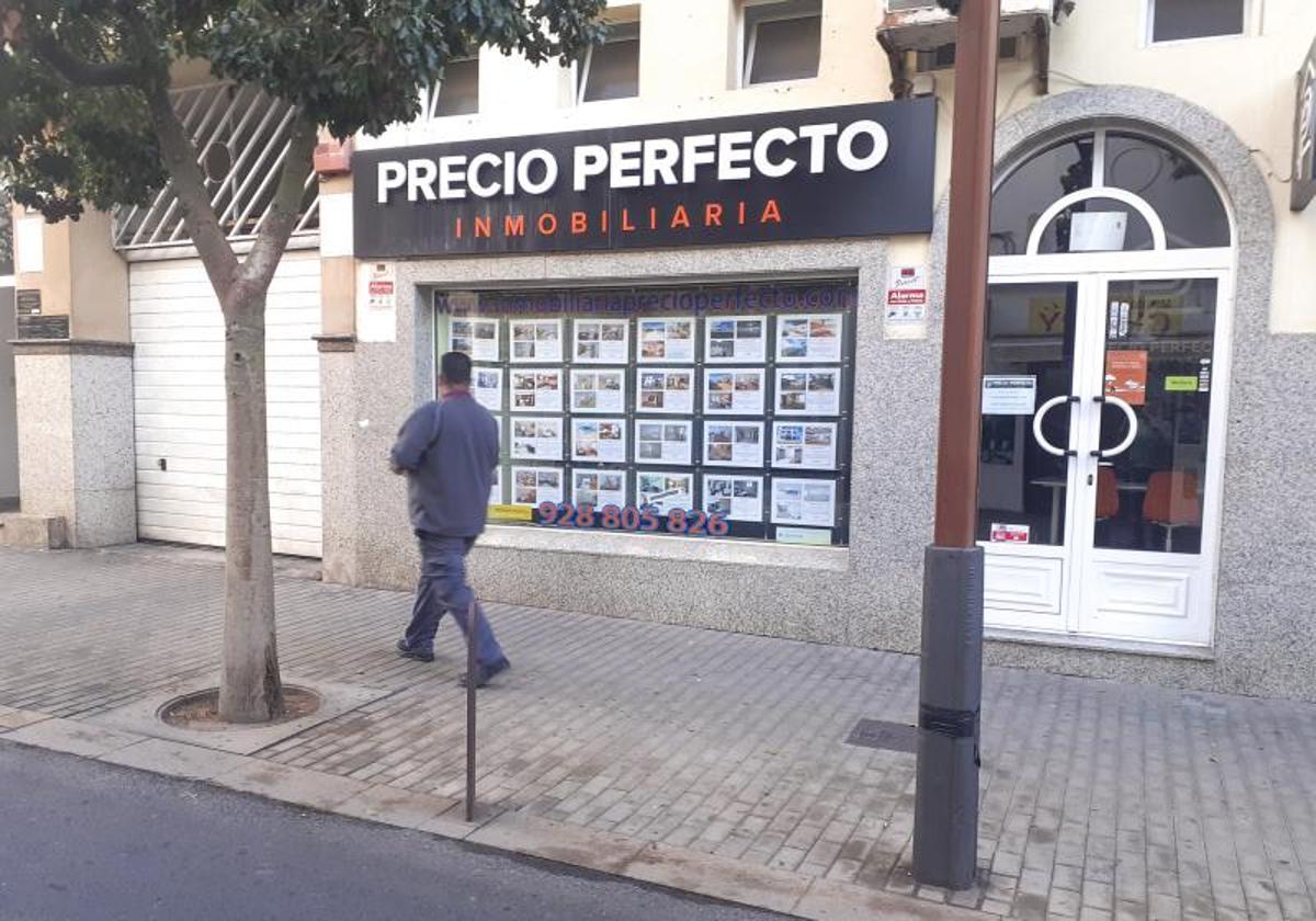 Canarias lidera la demanda de vivienda 'barata', de menos de 120.000 euros