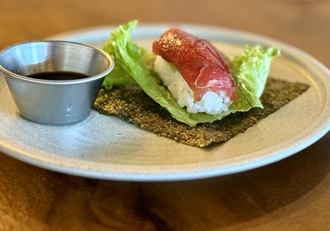 Nori Temaki de atún rojo