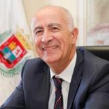 Francisco Hernández Spínola.