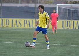 El jugador de Las Palmas C, Zebensui Ramos.