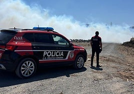 Imagen del incendio en el vertedero de Juan Grande.