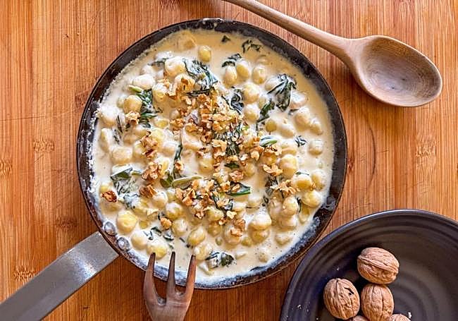 Gnocchi con salsa de queso
