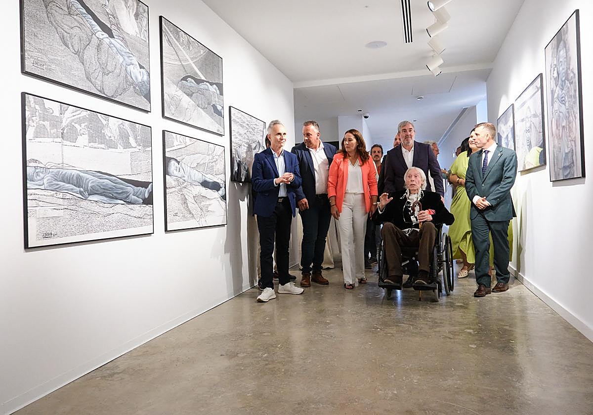 El artista Pepe Dámaso no faltó a la inauguración de su Espacio de las Artes en Pájara, que empezó a gestarse hace unos diez años.