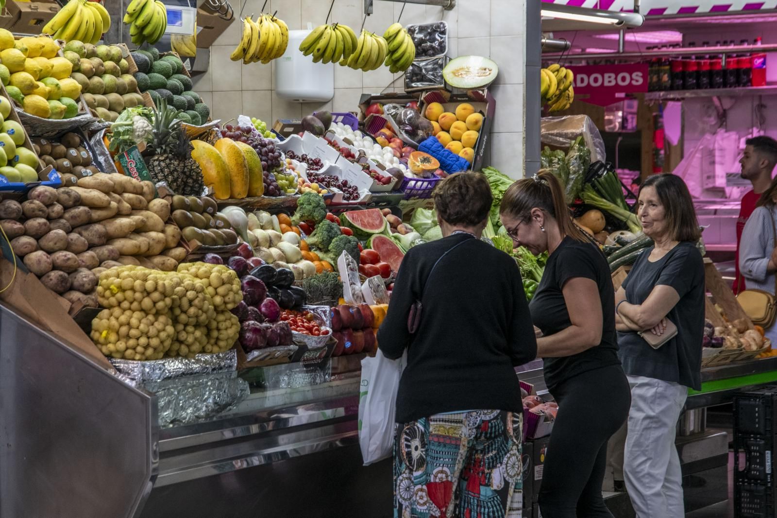La compra del día a día en el mercado en Canarias