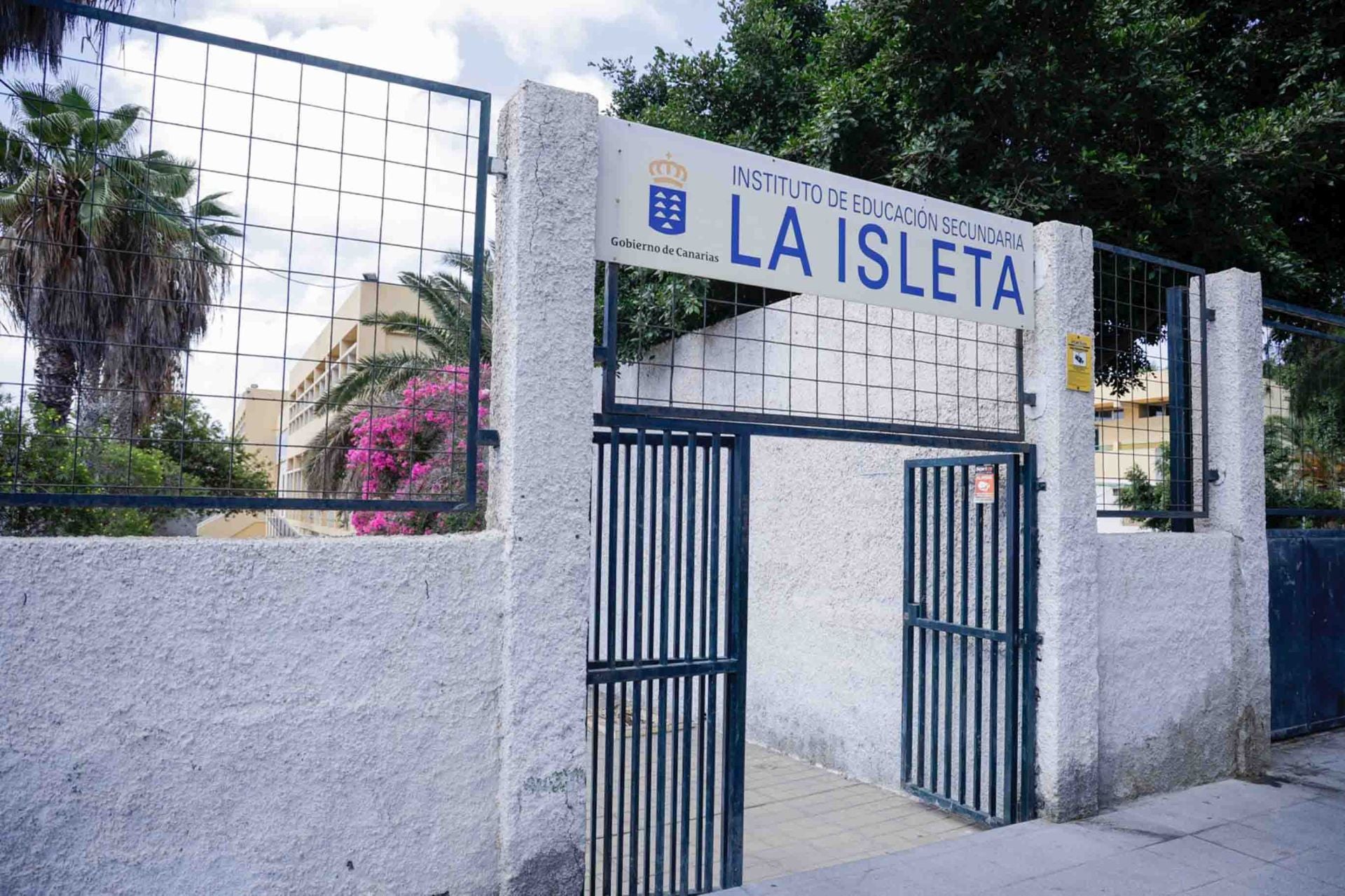El medio siglo de vivencias en el IES La Isleta, en imágenes