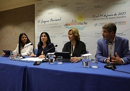 De izquierda a derecha, Francis Matos, Carolina Darias, Pilar Rodríguez Ledo y Juan Cabal.