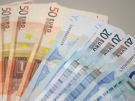 Algo más que los salarios