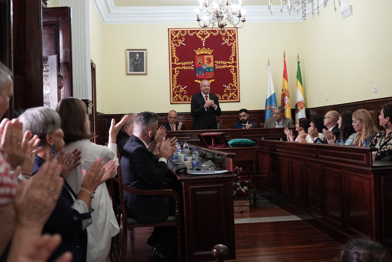 La toma de posesión de José Agustín Arencibia como alcalde de Teror, en imágenes