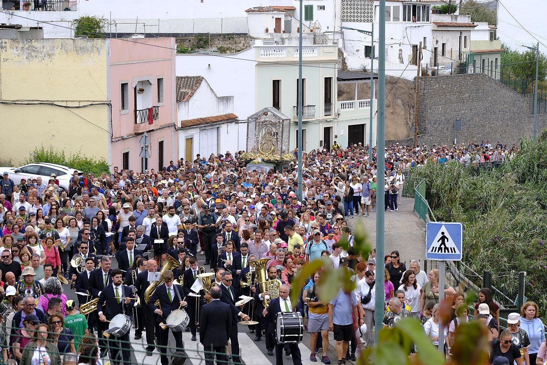 La subida de la Virgen del Pino 2025