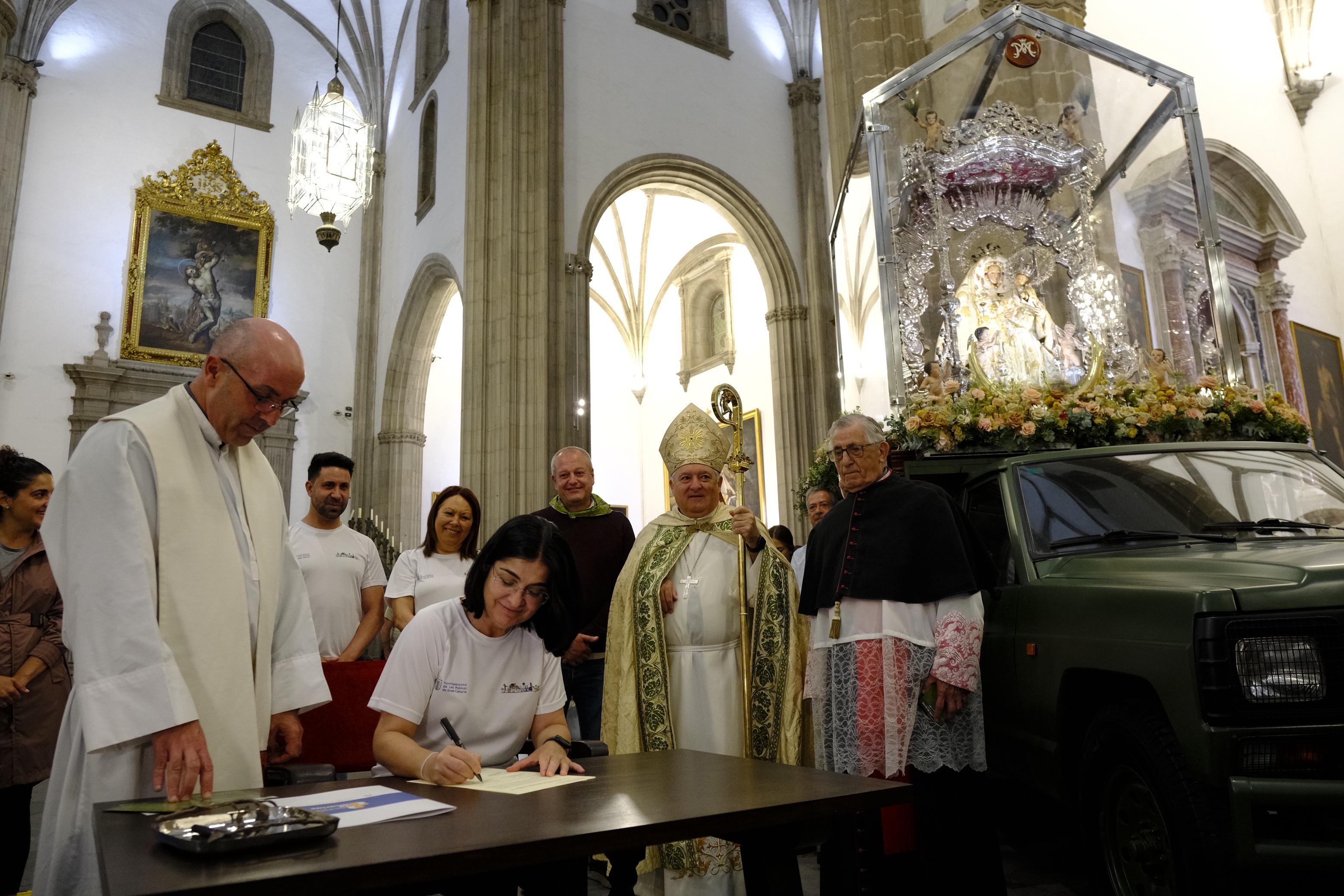 La subida de la Virgen del Pino 2025