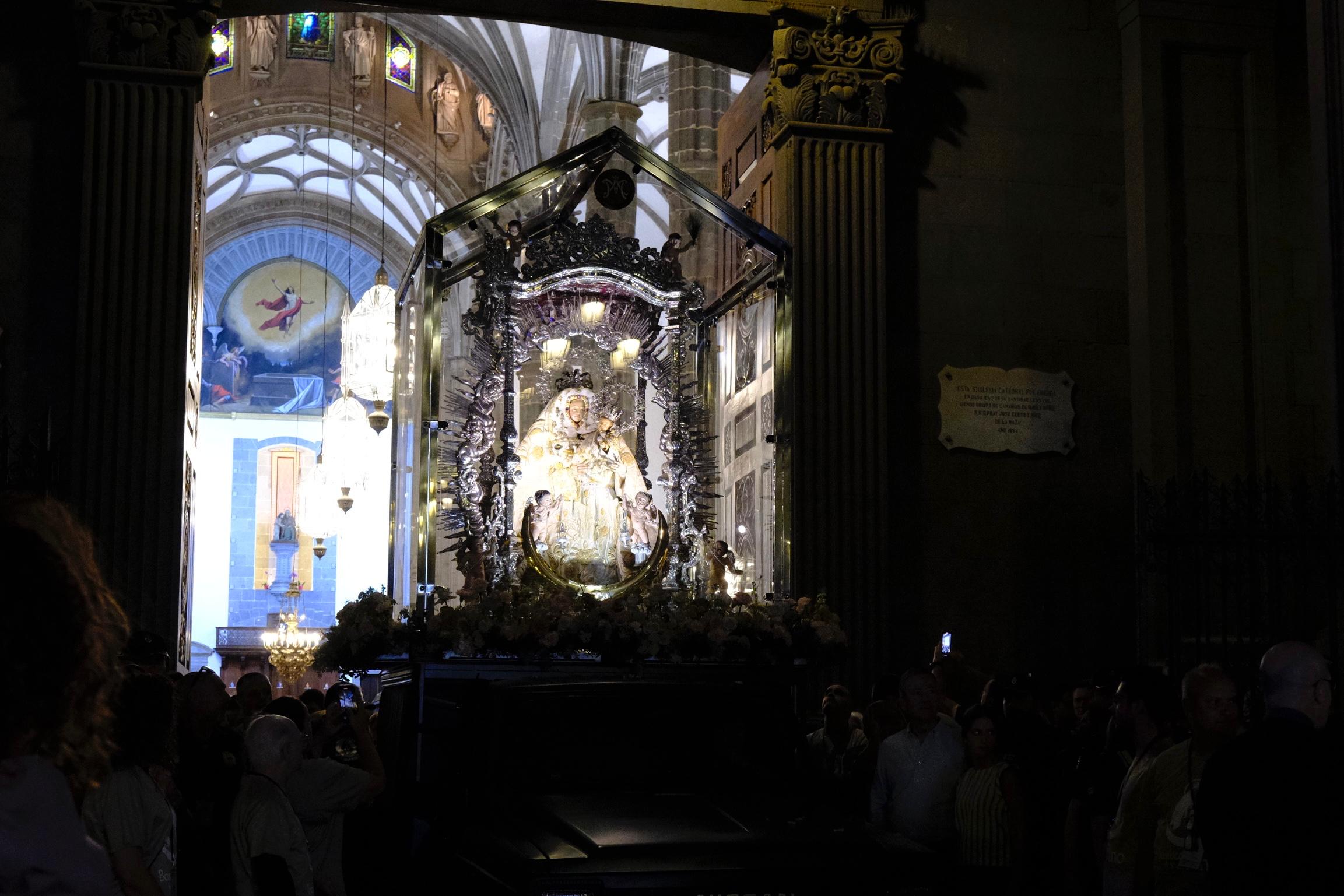 La subida de la Virgen del Pino 2025